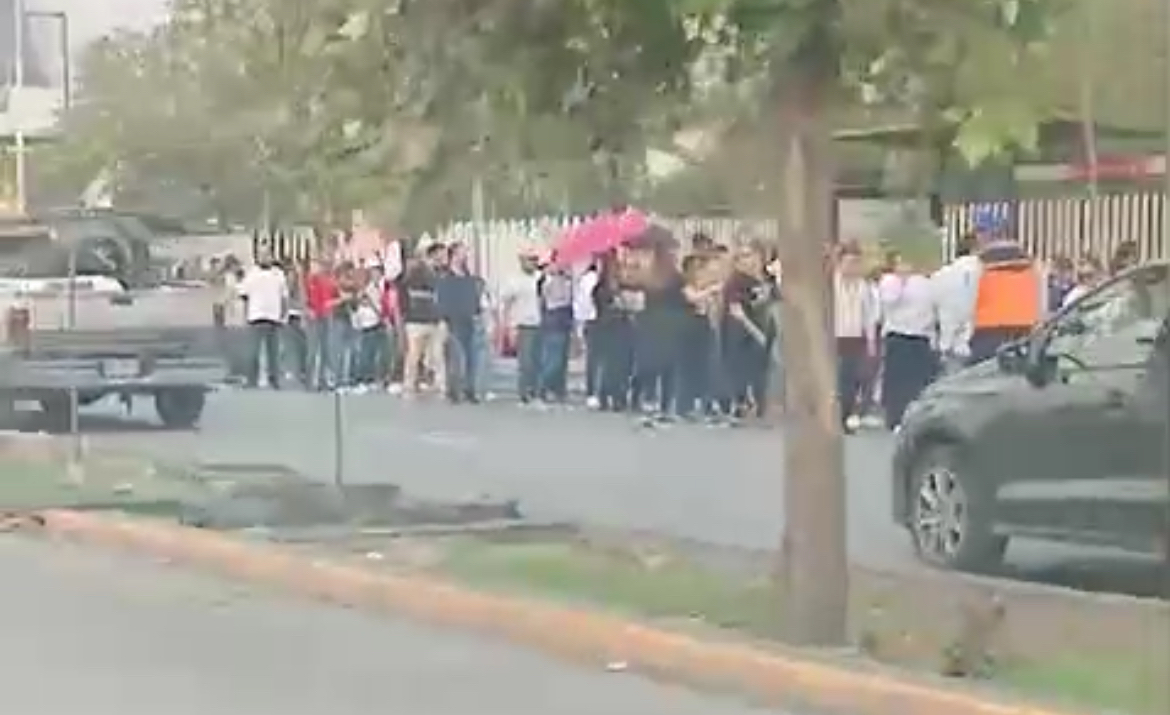 Los trabajadores del Poder Judicial no se rinden, protestan en Constitución