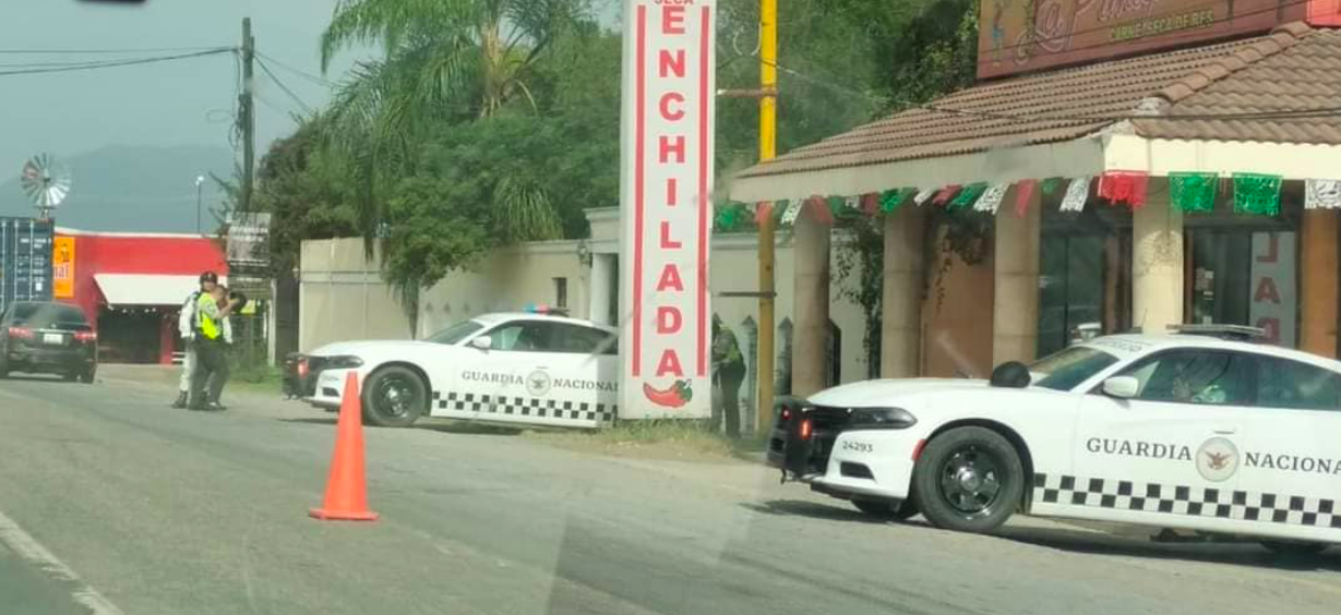 Instala Guardia Nacional punto de revisión carretero  en Montemorelos