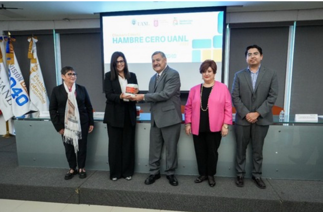 Entrega UANL 12.85 toneladas de alimento para Hambre Cero