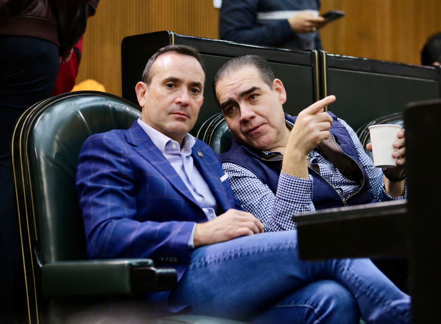 El día 20 vence el plazo que los diputados dan a Samuel para acercarse