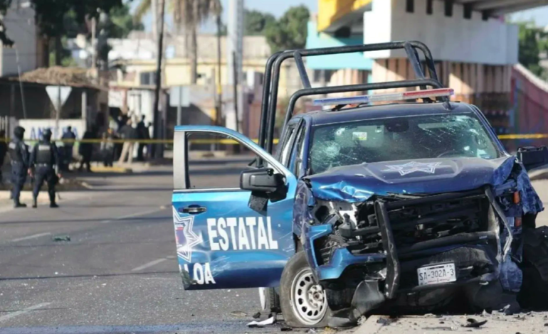 Delincuentes asesinan a policía y lesionan a tres más en Culiacán