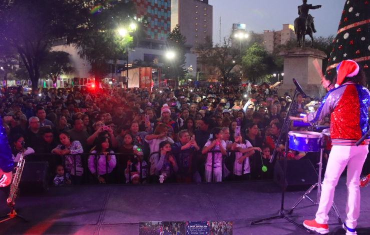 Invita Monterrey a disfrutas de eventos navideños en la Plaza Zaragoza