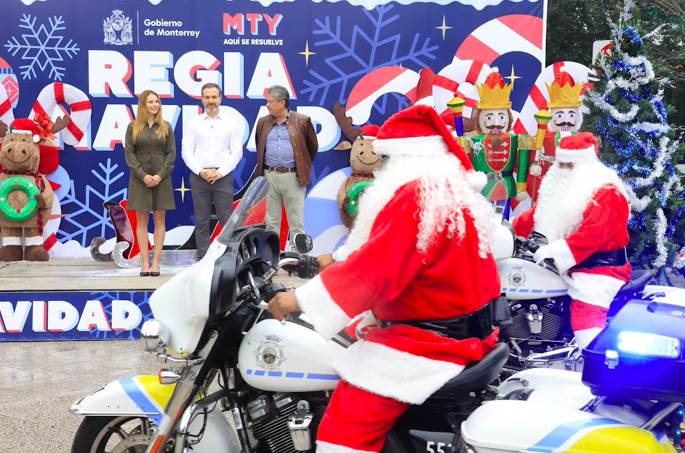   Los “Santas Motorizados” ya recorren las calles de Monterrey