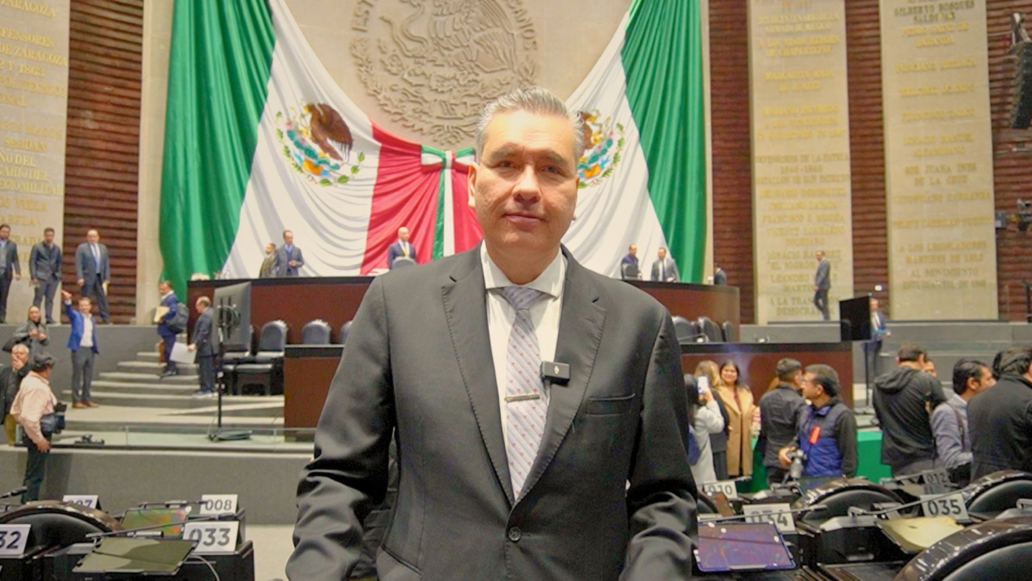 Va Waldo, senador por Nuevo León a la Comisión Permanente del Congreso de la Unión