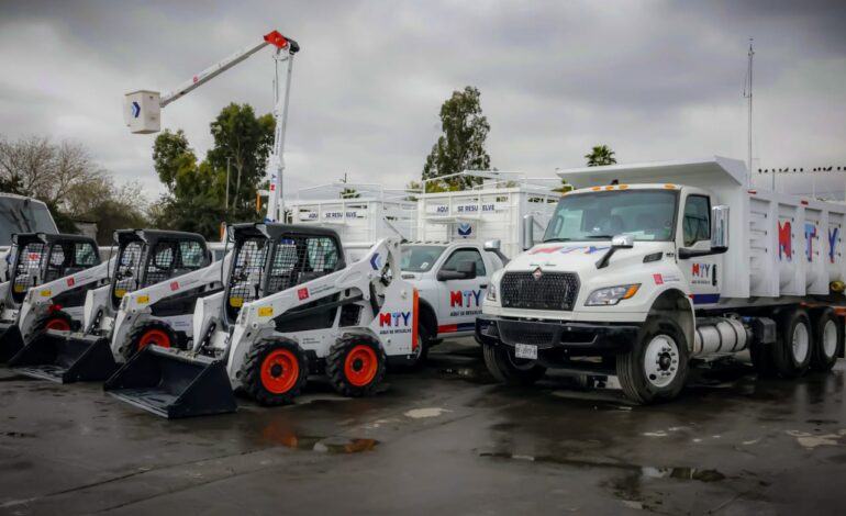 Refuerza Monterrey con vehículos y maquinaria operaciones de Servicios Públicos