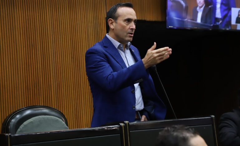 «Llamaremos a comparecer a secretario del Medio Ambiente»: Carlos de la Fuente