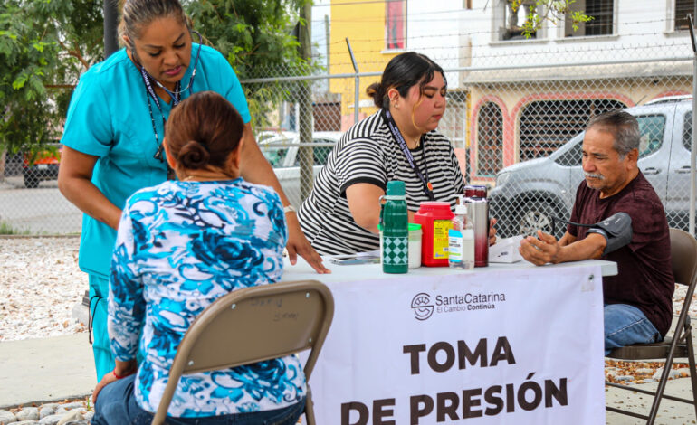 Brinda Santa Catarina 6 mil servicios médicos en medicina preventiva