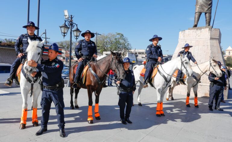 Presentan Policía Montada de Guadalupe