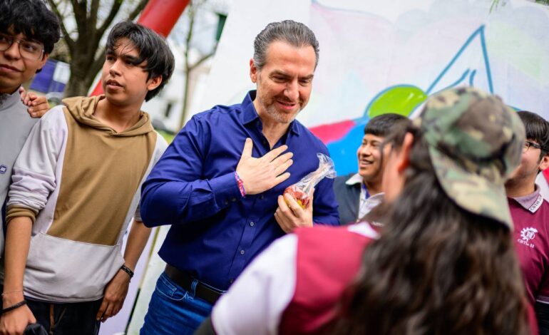 Acerca Monterrey programas a las juventudes locales