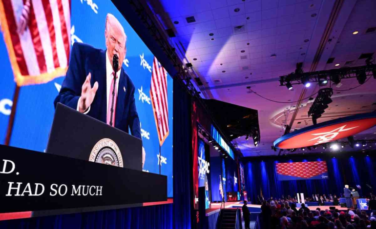 “No estoy contento con México ni con Canadá”, dice Trump sin especificar las razones