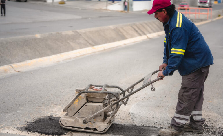 Atiende Santa Catarina reparación de 722 baches