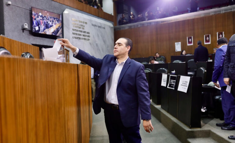Plantea Heriberto Treviño elevar pena de cárcel contra discriminación