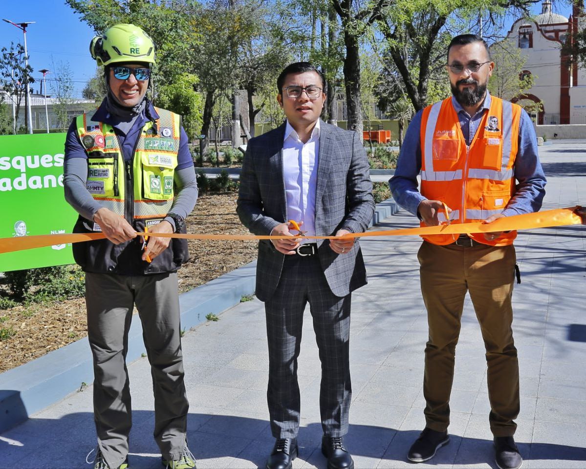 Inaugura Félix Arratia “Arboretum Juárez” en la Plaza Principa