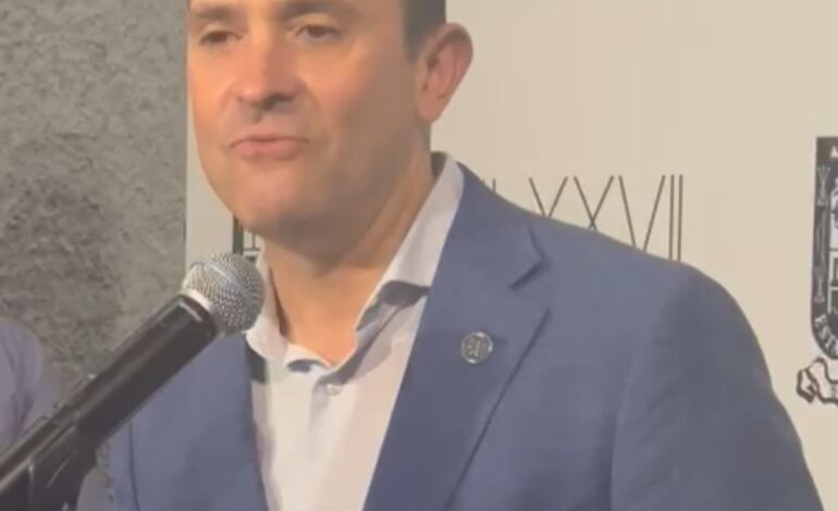 De la Fuente «felicita» a titular de Medio Ambiente por reconocer que su dependencia no sirve