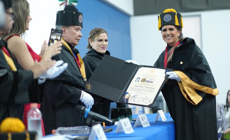 Recibe Martha Herrera Doctorado Honoris Causa del Liceo de Lideratos A.C.
