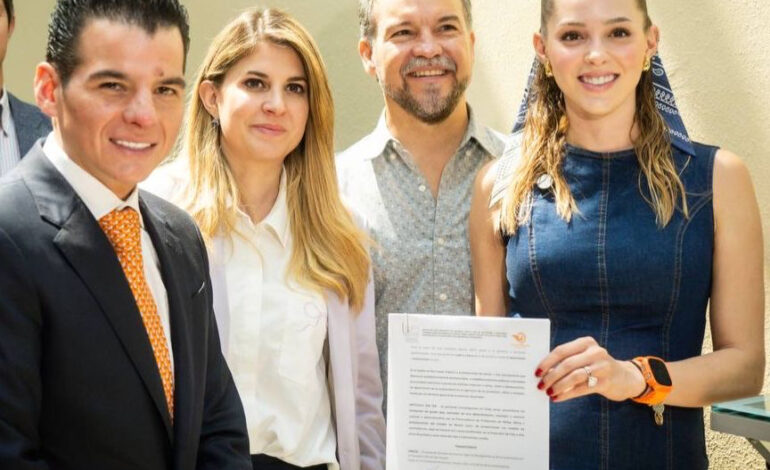 Presentan Mariana y Miguel Flores iniciativa contra el abandono de menores