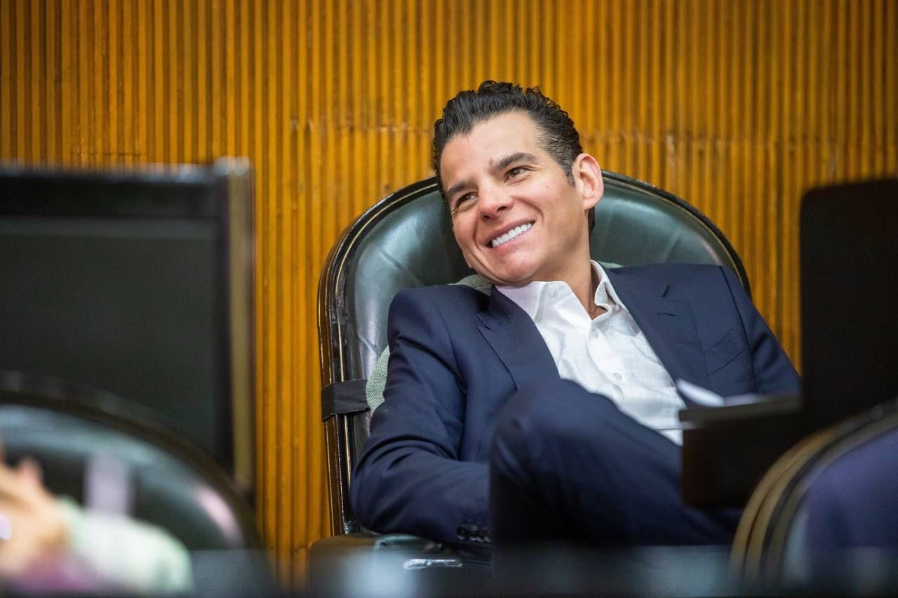 Continuaremos trabajando para que a Nuevo León siempre le vaya bien: Flores Serna