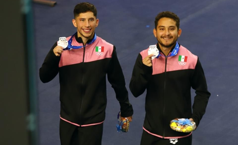 Mexicanos ganan medalla de Plata en el Mundial de Clavados