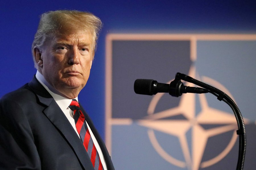 Trump echa elogios a Sheinbaum, pero se lleva a EU tres plantas de manufactura y autos