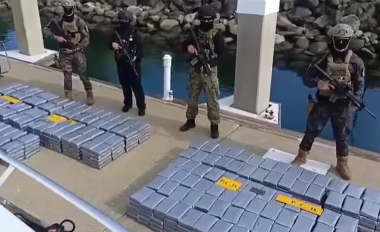 Atora Costa Rica a tres mexicanos con 840 kilos de coca ocultos en yate de lujo