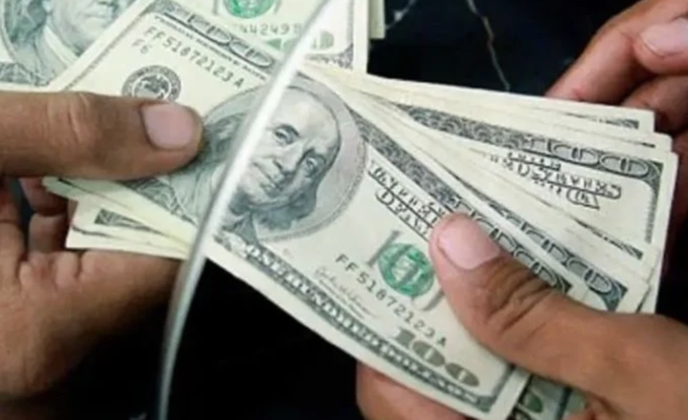 Pleito entre republicanos frena el proyecto fiscal de Trump que incluye el impuesto a las remesas