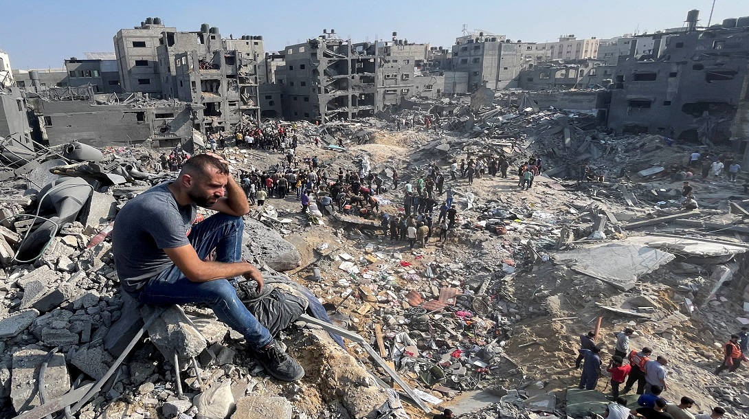 Pide Hamás al Papa León XIV que siga a Francisco en defender el fin del ‘genocidio’ en Gaza