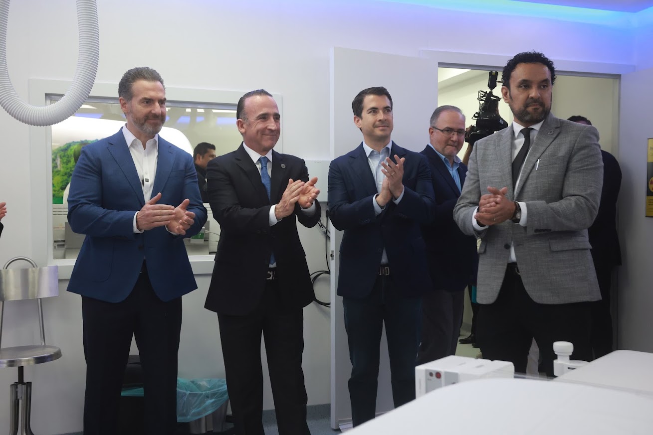 Reconoce Adrián de la Garza a Monterrey como referente de turismo médico