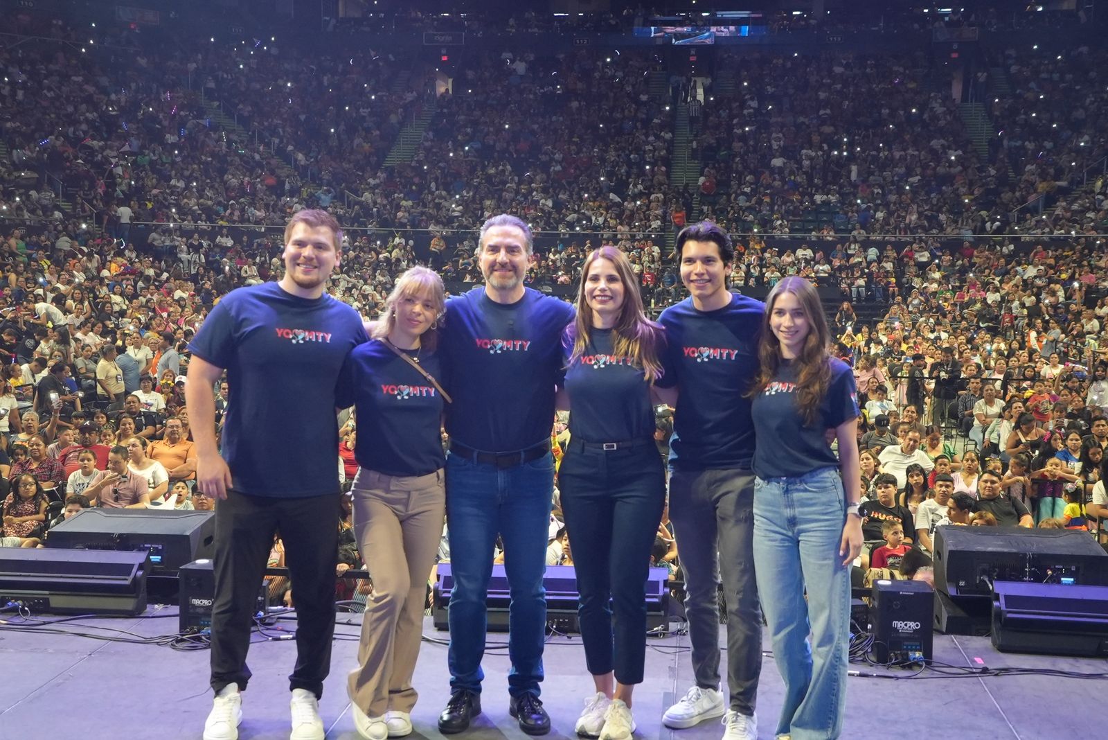Llenan el Peque Fest organizado por DIF de Monterrey con motivo del Día del niño