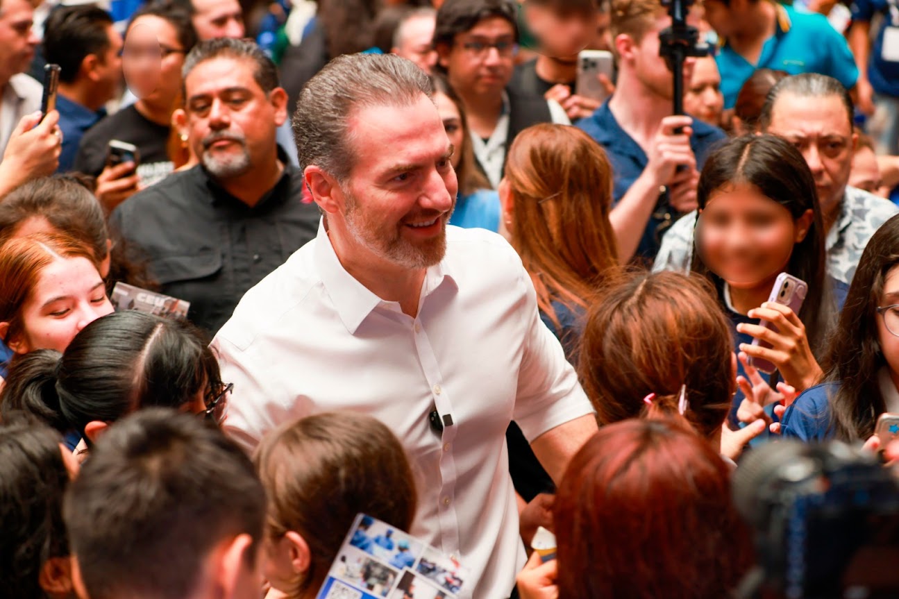 Retoma Monterrey Ferias de becas y oportunidades educativas