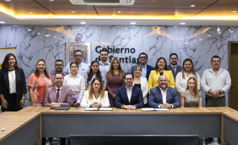 Firma Santiago, NL Carta Compromiso con el IEEPCNL de No Violencia Política contra las mujeres