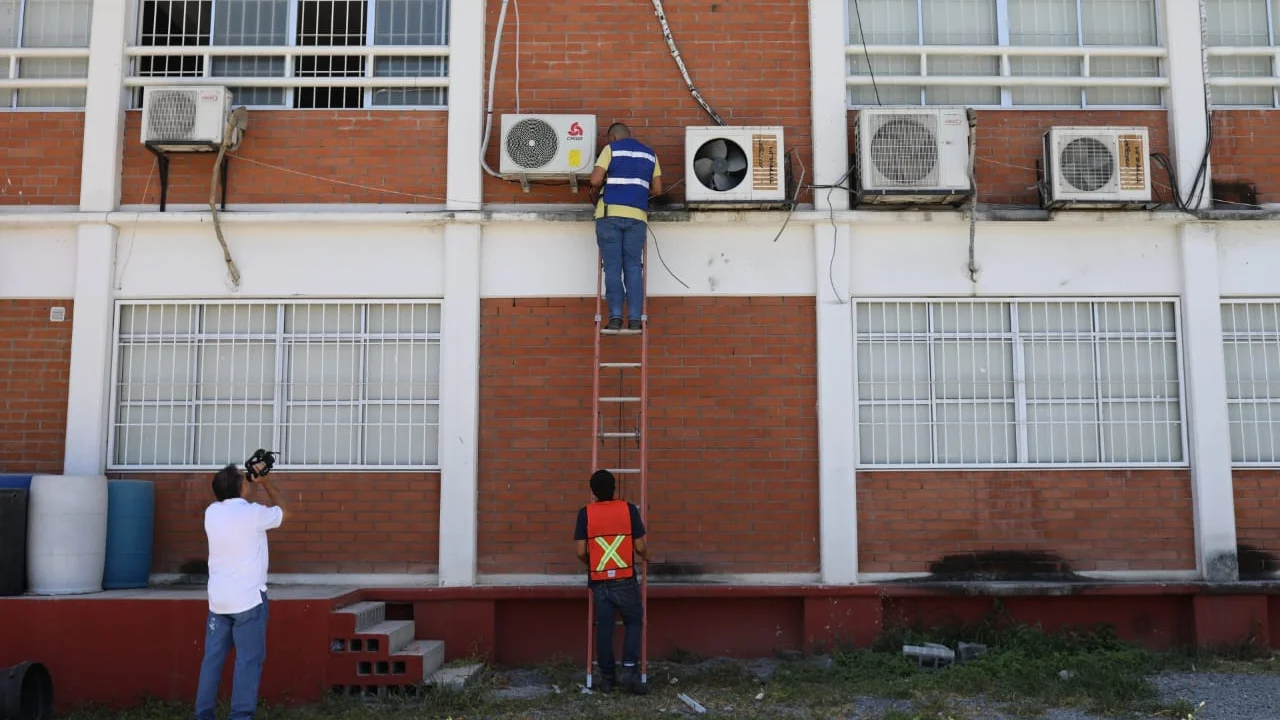 SE no suspenderá clases: Refuerza medidas preventivas ante onda de calor