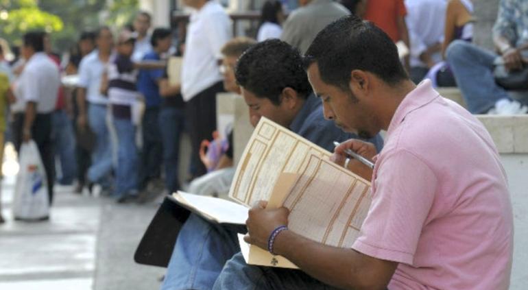 Crece desempleo en el país: INEGI
