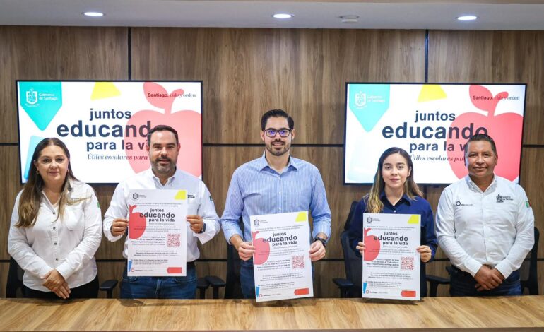 Inicia Santiago registro de estudiantes para entrega de útiles escolares