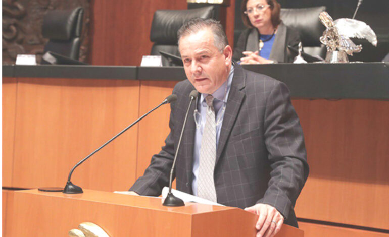 Ex senador de MORENA busca Amparo para no ser detenido por relaciones con huachicol