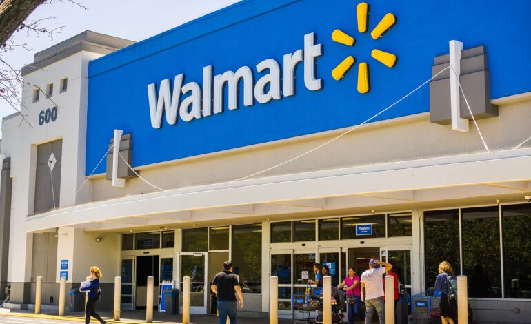 Planea Walmart subir sus precios este mes debido a los aranceles de Trump