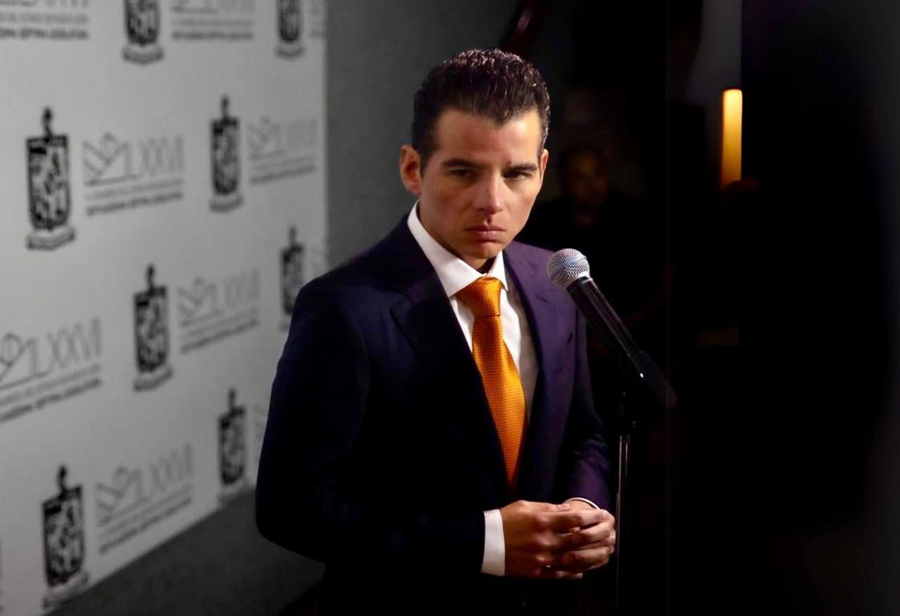 «Estaré muy al pendiente de la aprobación de las iniciativas que propuse como legislador”: Mike Flores