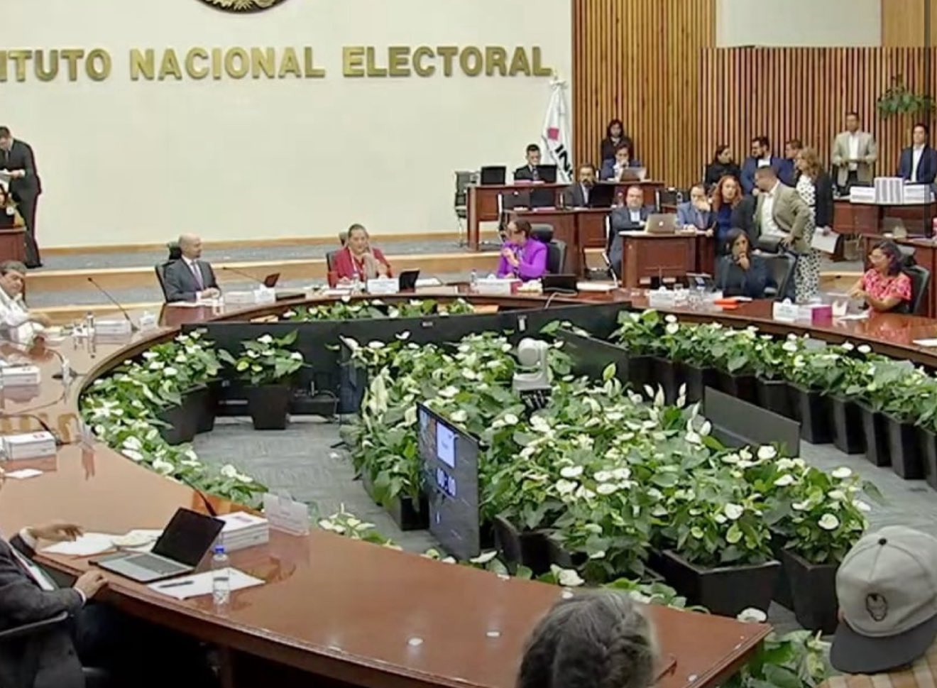 Anula INE 34 candidaturas a magistrados de circuito por pobre promedio en licenciaturas