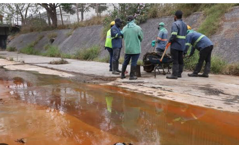 Conagua multa a Ternium con 6.6 millones por contaminar el Talaverna