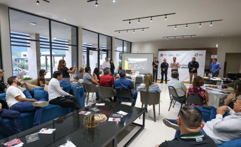 Extiende Santiago red de «Vecinos en Alerta»