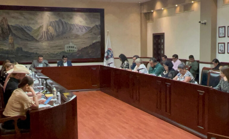 Cabildo de Santa Catarina cambia el nombre del Bulevar Díaz Ordaz por el de 2 de Octubre