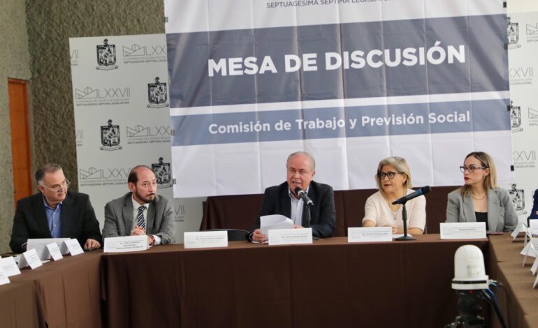 Reducción de la jornada laboral es viable,&nbsp;coinciden participantes en foro legislativo&nbsp;