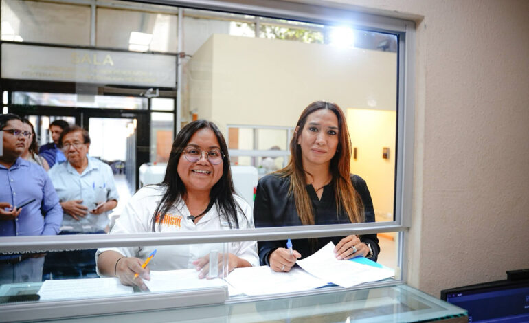 Proponen diputada de MC y titular de Economía, distintivo de Hecho en NL