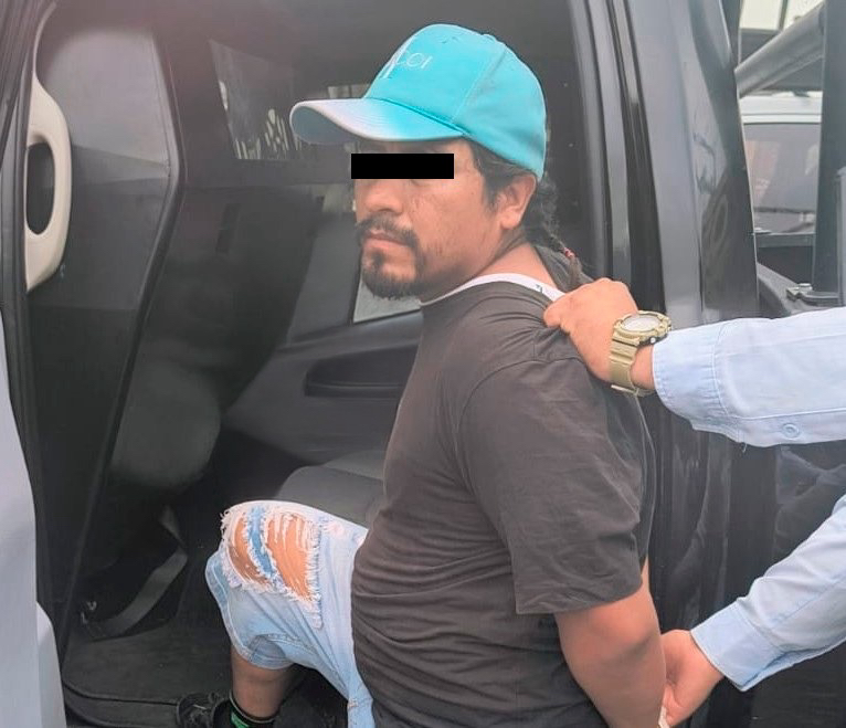 Salió famoso… aparece en las cámaras en 15 asaltos a Oxxo y Seven