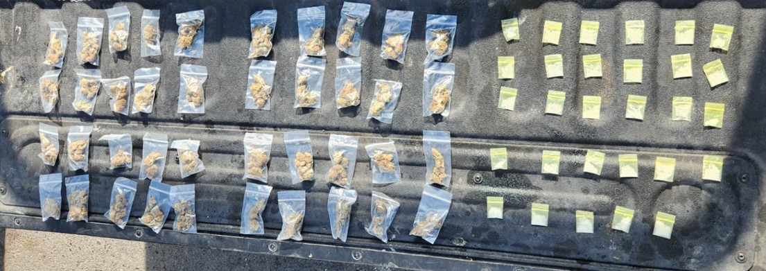 En el Mesón Estrella… «Llévele, llévele, su mota, su cristal», la Policía arruina el negocio