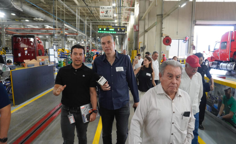 Visita Waldo International Motors en Escobedo
