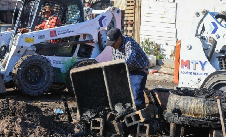 Brinda Gobierno de Monterrey apoyo inmediato a afectados por incendio en la San Martín
