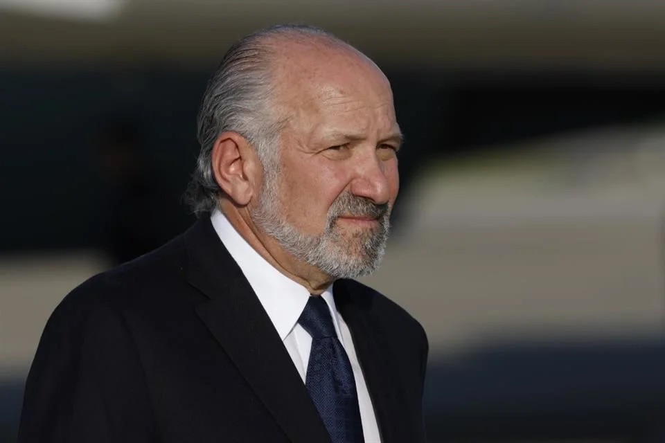 Va Trump por renegociar T-MEC en un año.- Lutnick