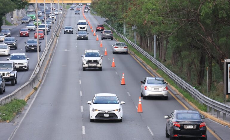 Ajusta Monterrey carril reversible emergente en Morones Prieto