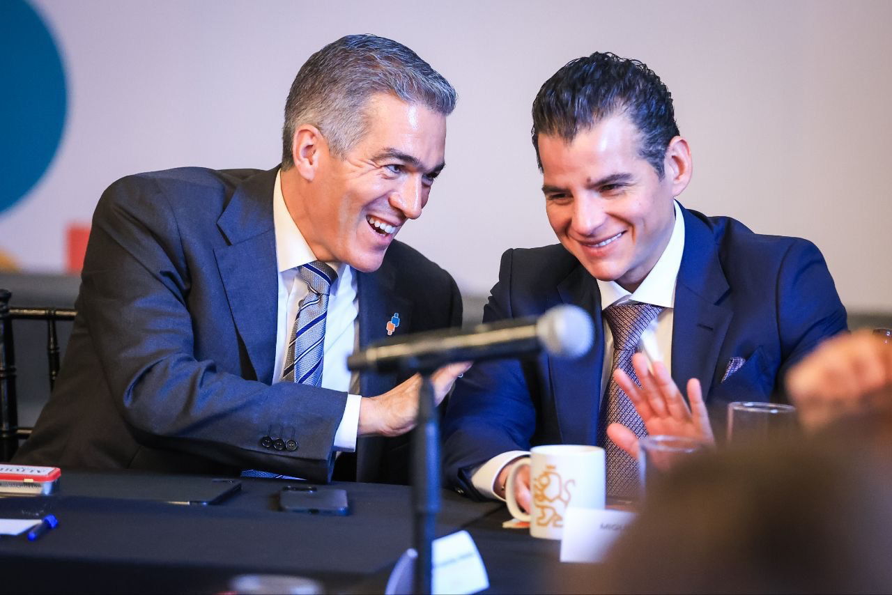 Miguel Flores da bienvenida a nuevo presidente de Consejo Nuevo León