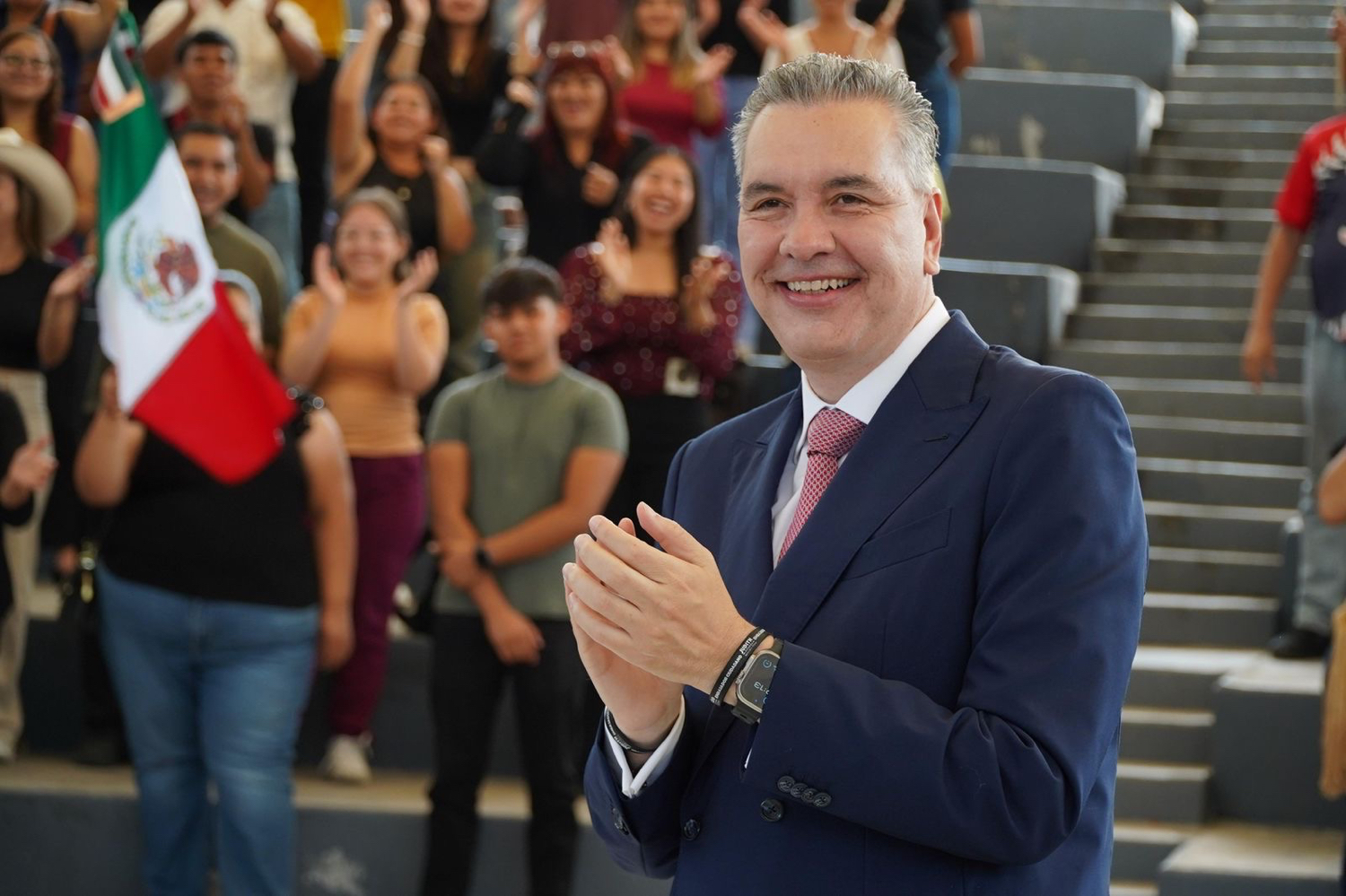 Pide Waldo a la PROFECO revisar abusos de hospitales privados